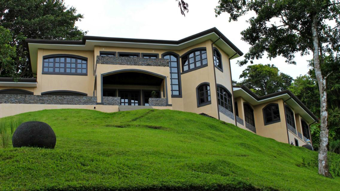 Costa Rica forclosure