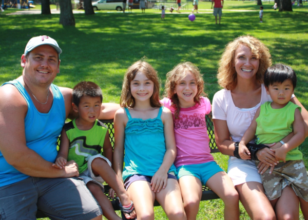 Scott Sattan and Susan Sattan and family