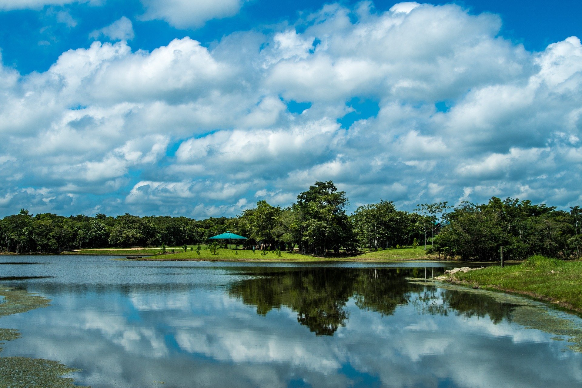 Belize lake